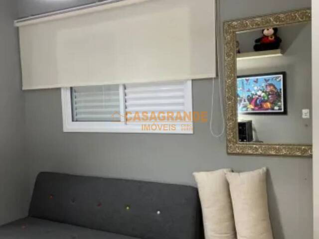 Apartamento para Venda em São José dos Campos - 4