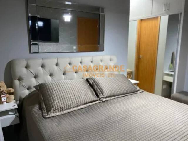 Apartamento para Venda em São José dos Campos - 5