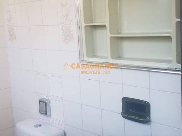 Casa para Locação em São José dos Campos - 5