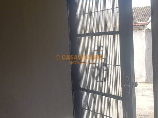 #7489 - Casa para Locação em São José dos Campos - SP - 2