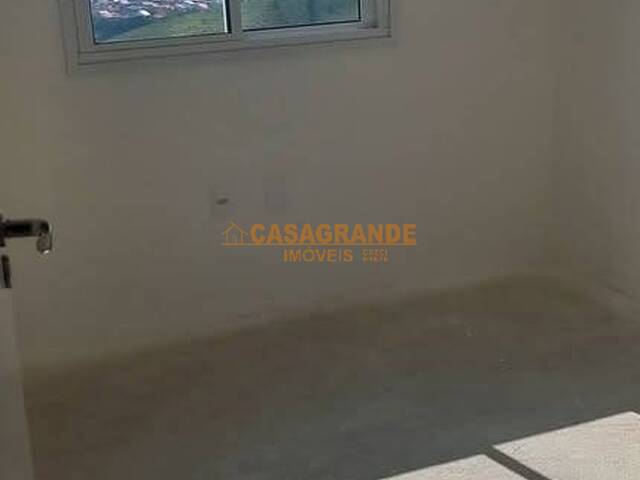 Apartamento para Venda em São José dos Campos - 4