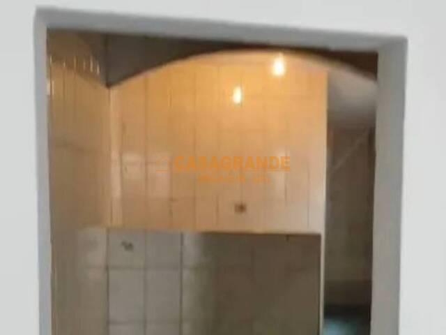 Casa para Venda em São José dos Campos - 5