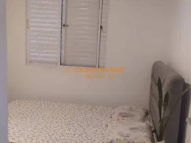 Apartamento para Venda em São José dos Campos - 4