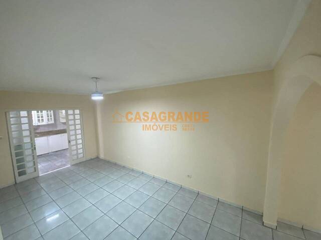 Casa para Venda em Jacareí - 5
