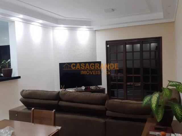 #14056 - Casa para Venda em Jacareí - SP - 1