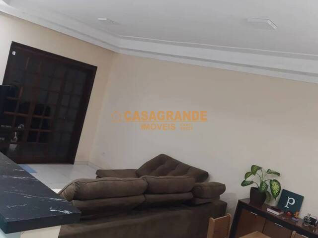 #14056 - Casa para Venda em Jacareí - SP - 3