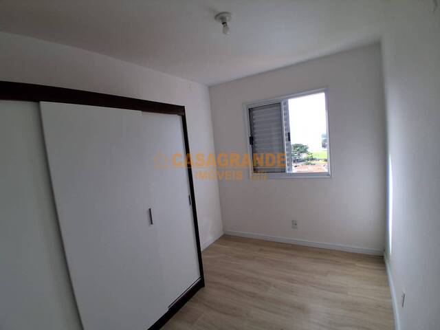Apartamento para Venda em São José dos Campos - 5