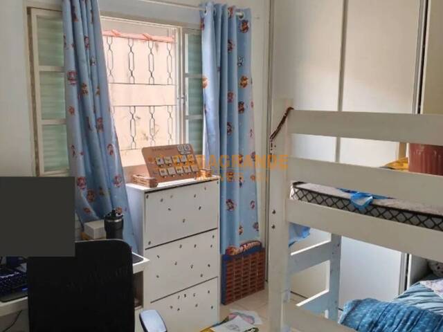 Apartamento para Venda em São José dos Campos - 4