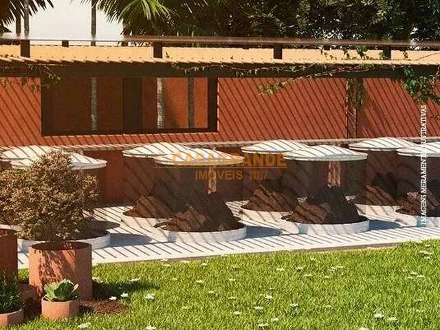 Área para Venda em São José dos Campos - 4