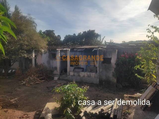 Área para Venda em São José dos Campos - 4