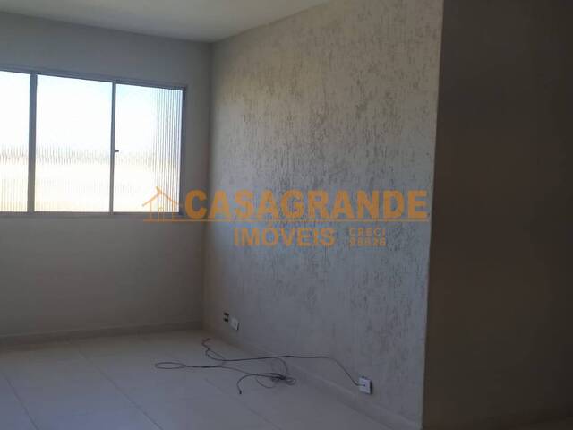 Casa para Venda em São José dos Campos - 5