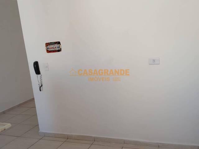 Apartamento para Venda em São José dos Campos - 4