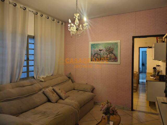 Casa para Venda em São José dos Campos - 4