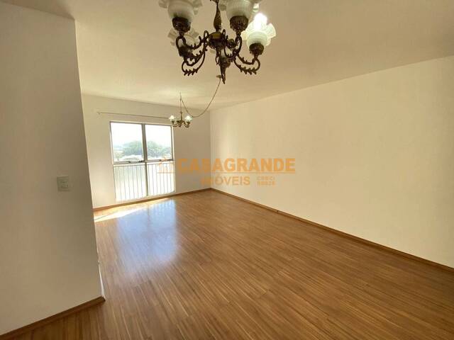 Apartamento para Venda em São José dos Campos - 4