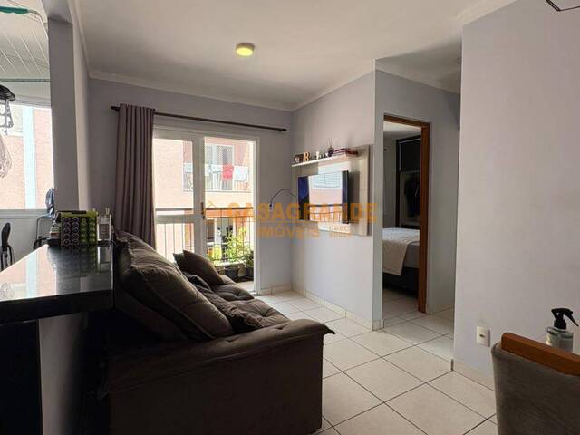 Apartamento para Venda em São José dos Campos - 4