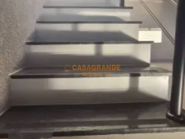 Apartamento para Venda em São José dos Campos - 5
