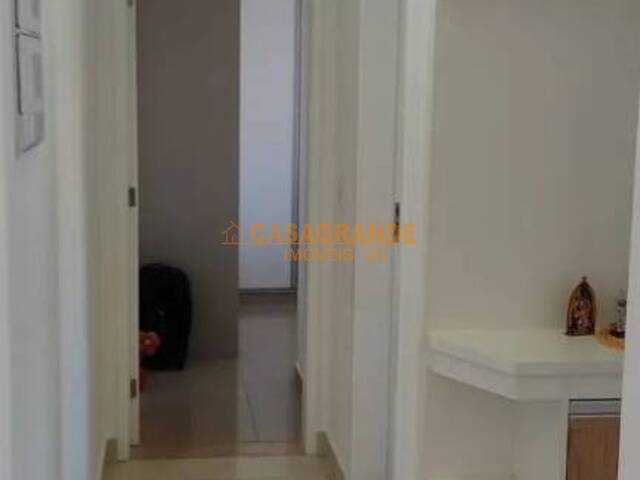 Apartamento para Venda em São José dos Campos - 5