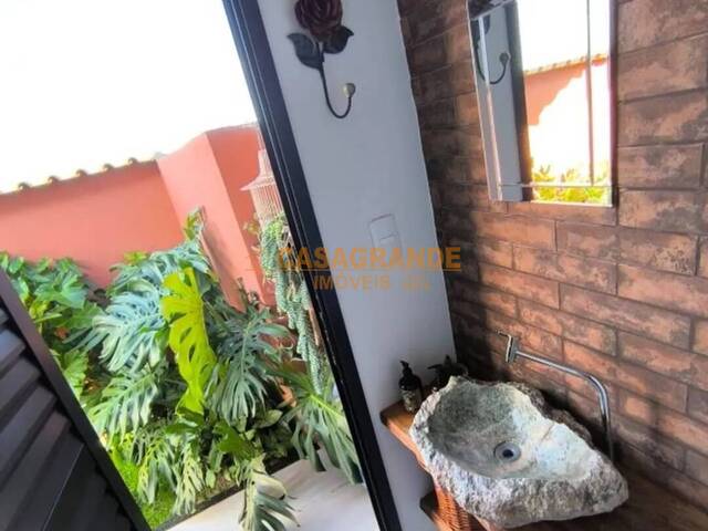 #14225 - Casa para Venda em São José dos Campos - SP - 3