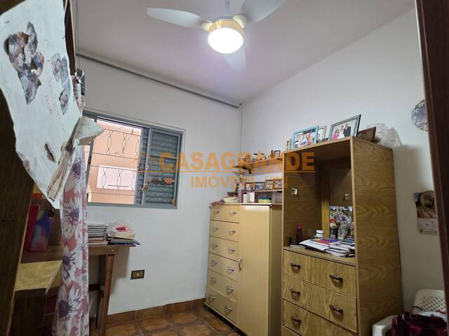 Casa para Venda em São José dos Campos - 5