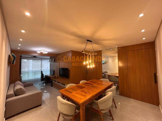 Apartamento para Venda em São José dos Campos - 4