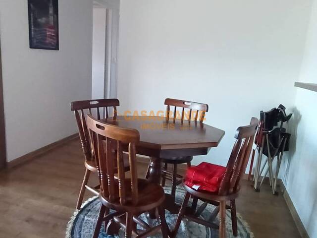 Apartamento para Venda em São José dos Campos - 5