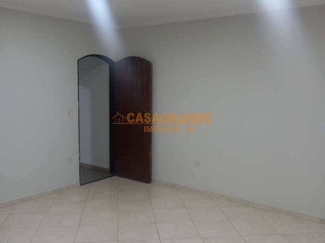 #14270 - Bangalô para Venda em São José dos Campos - SP - 2