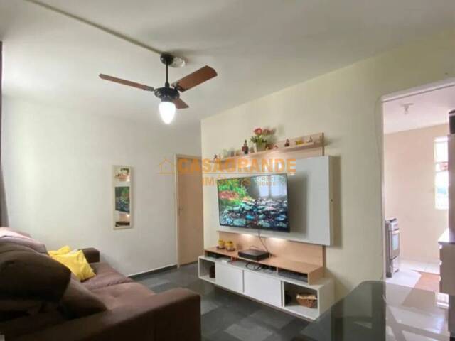 Apartamento para Venda em São José dos Campos - 4