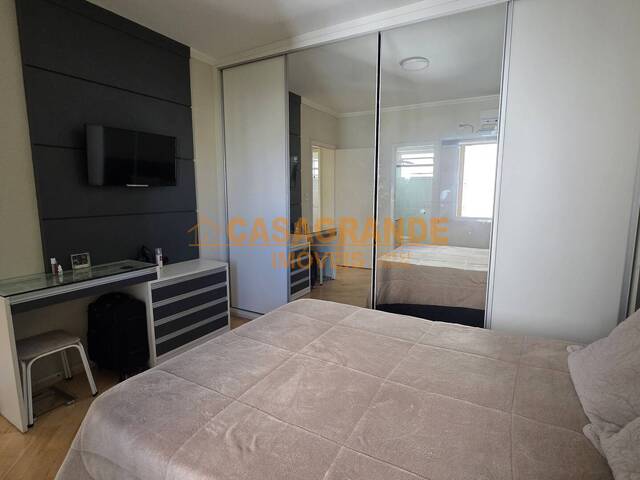 #14298 - Apartamento para Venda em São José dos Campos - SP - 1