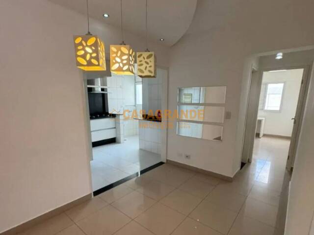 Apartamento para Venda em São José dos Campos - 4