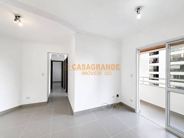 Apartamento para Venda em São José dos Campos - 4