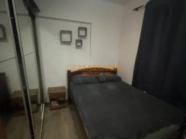 Apartamento para Venda em São José dos Campos - 4