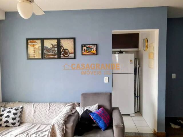 Apartamento para Venda em São José dos Campos - 4