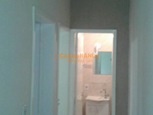Apartamento para Locação em São José dos Campos - 4