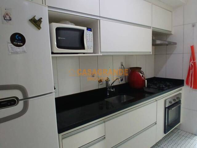 Apartamento para Venda em São José dos Campos - 5