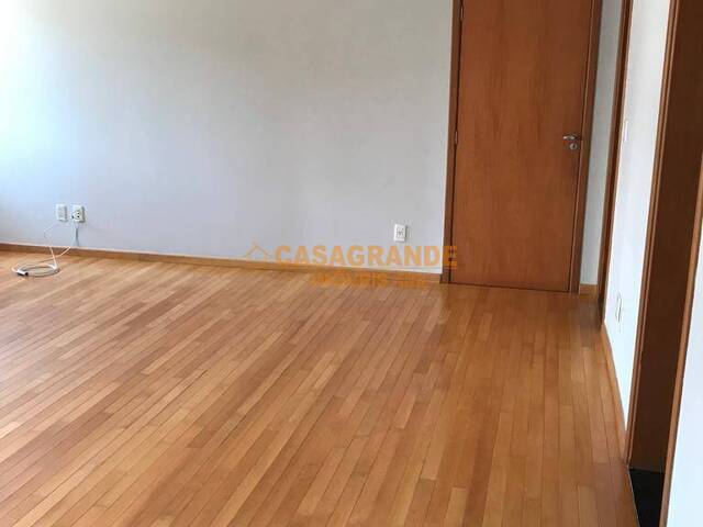 Apartamento para Locação em São José dos Campos - 4