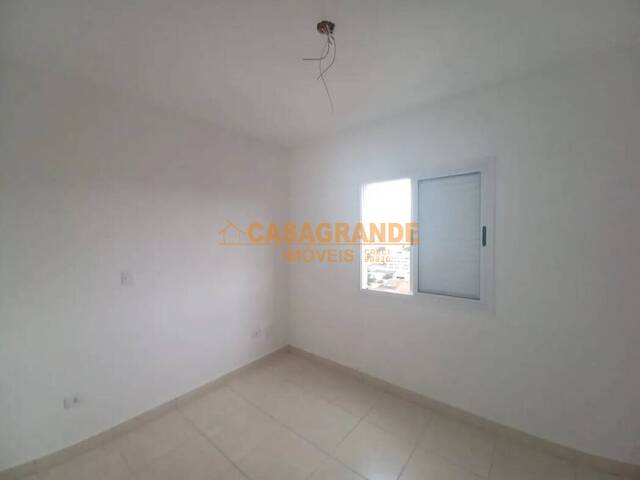 Apartamento para Venda em São José dos Campos - 4