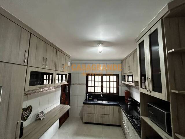 #14377 - Casa para Venda em São José dos Campos - SP - 2