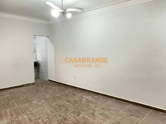 Casa para Venda em São José dos Campos - 5