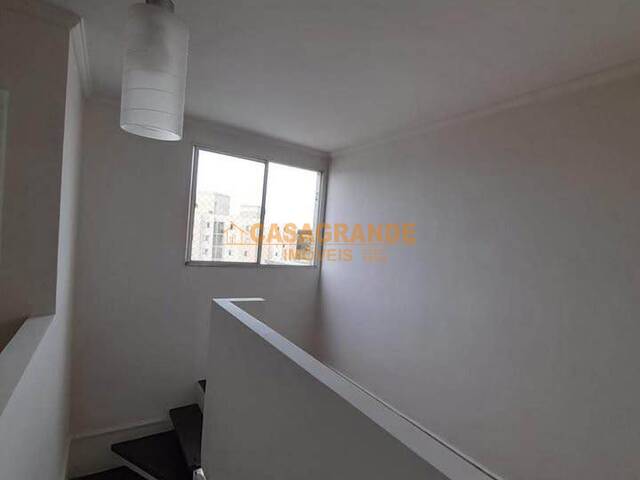Apartamento para Venda em São José dos Campos - 4