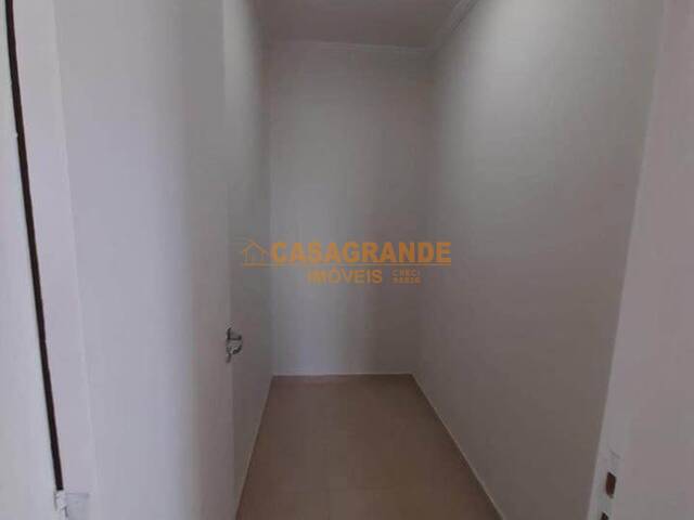 Apartamento para Venda em São José dos Campos - 5