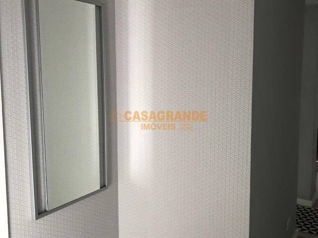 Apartamento para Locação em São José dos Campos - 4