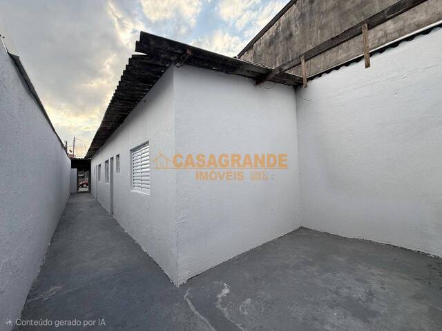 Casa para Venda em São José dos Campos - 2