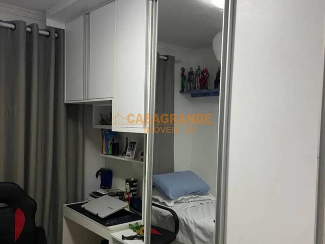 Apartamento para Venda em São José dos Campos - 5