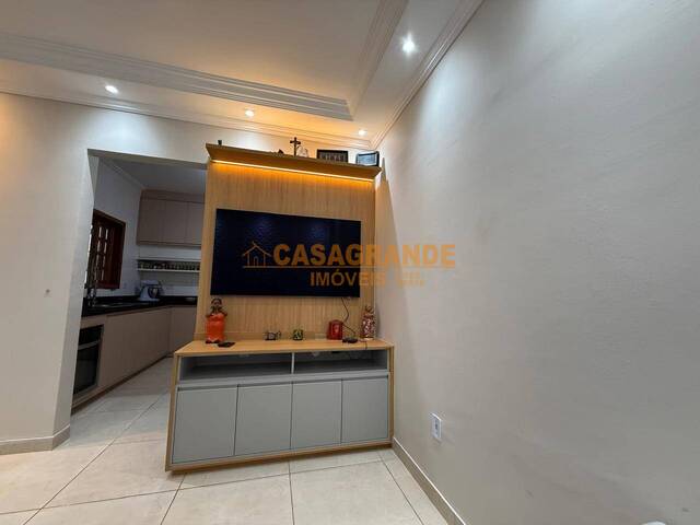 Chácara para Venda em São José dos Campos - 4