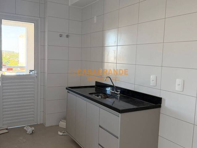 Apartamento para Venda em São José dos Campos - 4