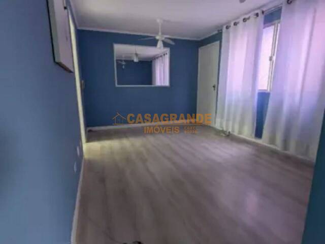 Apartamento para Venda em São José dos Campos - 4