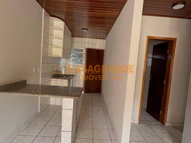 Casa para Venda em Caraguatatuba - 4