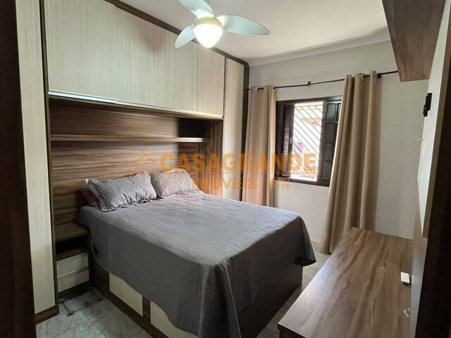 Casa para Locação em São José dos Campos - 5