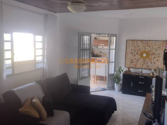 #14436 - Casa para Venda em São José dos Campos - SP - 1