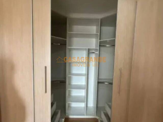Apartamento para Venda em São José dos Campos - 5